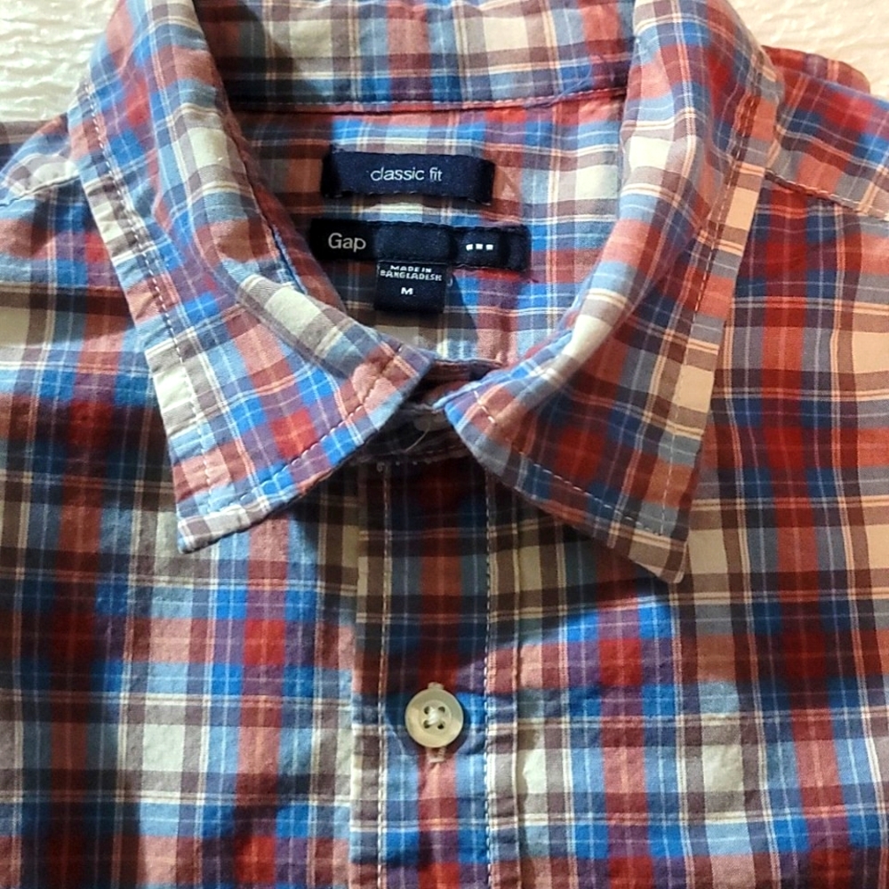 Gap mens Medium long sleeve button down